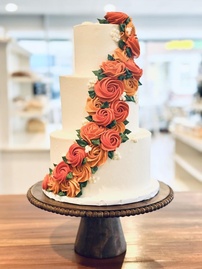 Custom wedding cake by Warner's Bakery, Titusville PA